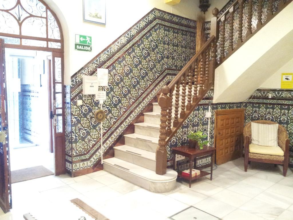 Pension Catedral Sewilla Zewnętrze zdjęcie