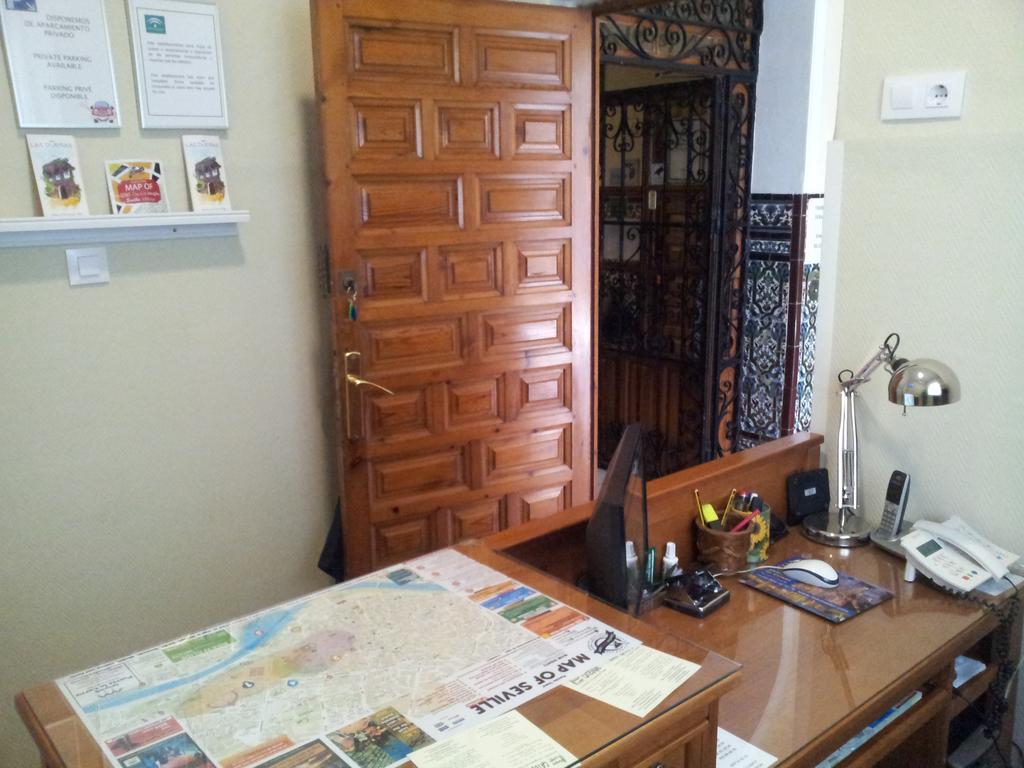 Pension Catedral Sewilla Zewnętrze zdjęcie