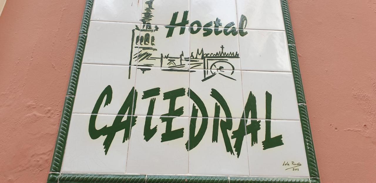 Pension Catedral Sewilla Zewnętrze zdjęcie